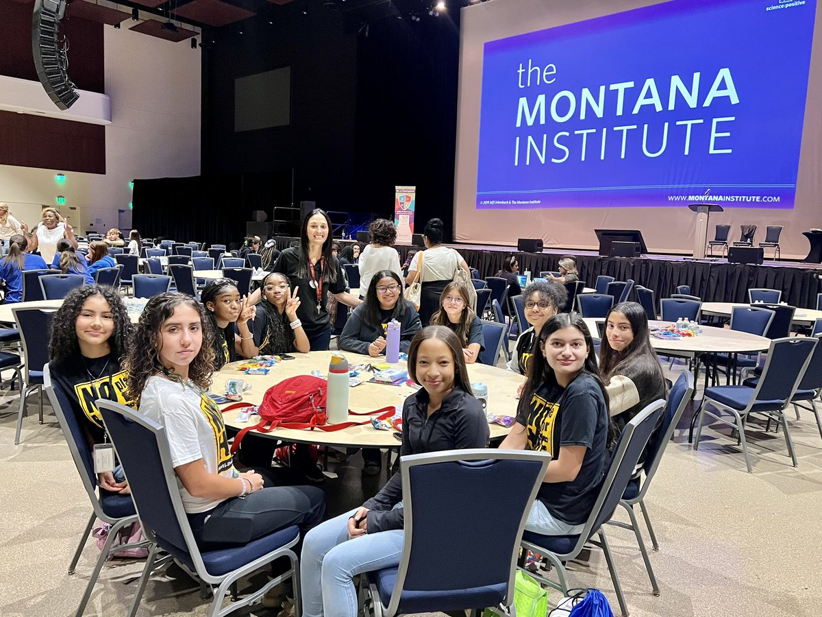 gms_pc's tweet photo. Agents of Change Summit #BeTheChange #KindnessMatters #CreateYourCulture #FutureLeaders @Glades_MS https://t.co/QXrRQYNj3l
