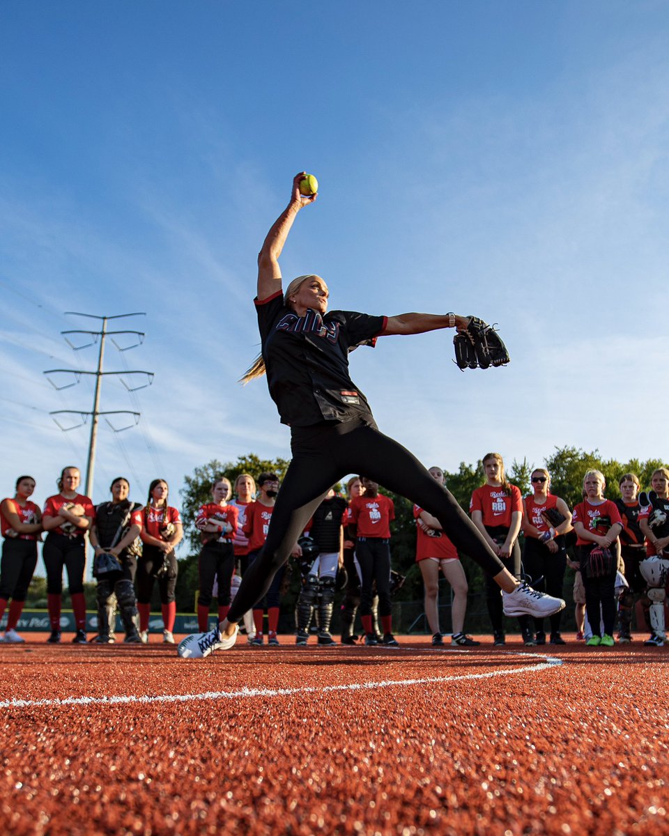 MLBDevelops's tweet photo. The eight-city @JennieFinch pitching clinic tour concluded yesterday at the Cincinnati Reds Youth Academy!🥎 https://t.co/A3j6zQvRYj