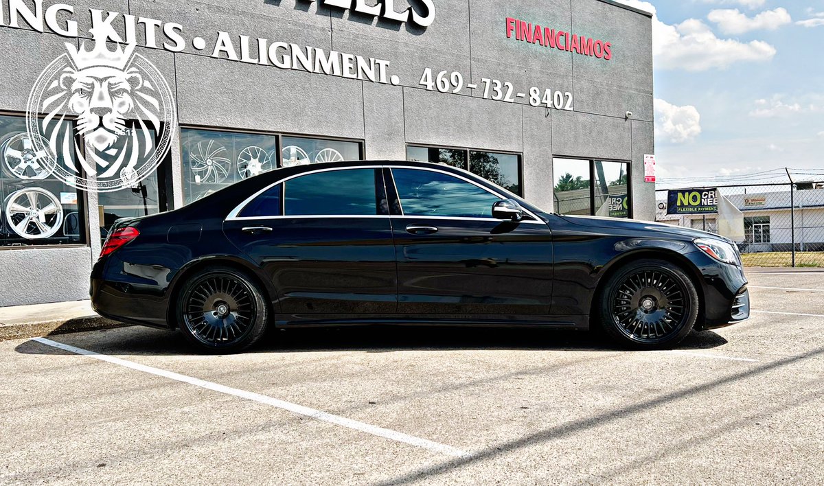 kingswheels2's tweet photo. 2019 Mercedes S560 on 20X9 &amp; 20X11 LFF Harto, and wrapped up in 245/40R20 &amp; 275/35R20 Versatyre!! #KingsWheels2 #SuspensionSpecialists #Mercedes #S560 #LuxxxWheels #LFF #Harto #Versatyre  #Texas #Dallas #GreedyGrove #Buckner https://t.co/4XVeQZHChN