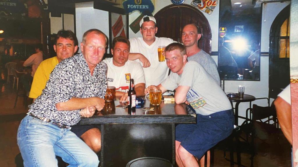 BigSmudge (@smudge1874) on Twitter photo <a href="/NWhitacreCC/">Nether Whitacre CC</a> Today we lost this true legend of a man / a Duck
My is heart broken💔💔💔 One of my heroes as a young man.
A man that taught me what it meant to be a true duck 🦆
A man that showed me life is better with a smile and a laugh than anger and regret
RIP Mac GBNF ❤️ <a href="/NWhitacreCC/">Nether Whitacre CC</a> Today we lost this true legend of a man / a Duck
My is heart broken💔💔💔 One of my heroes as a young man.
A man that taught me what it meant to be a true duck 🦆
A man that showed me life is better with a smile and a laugh than anger and regret
RIP Mac GBNF ❤️