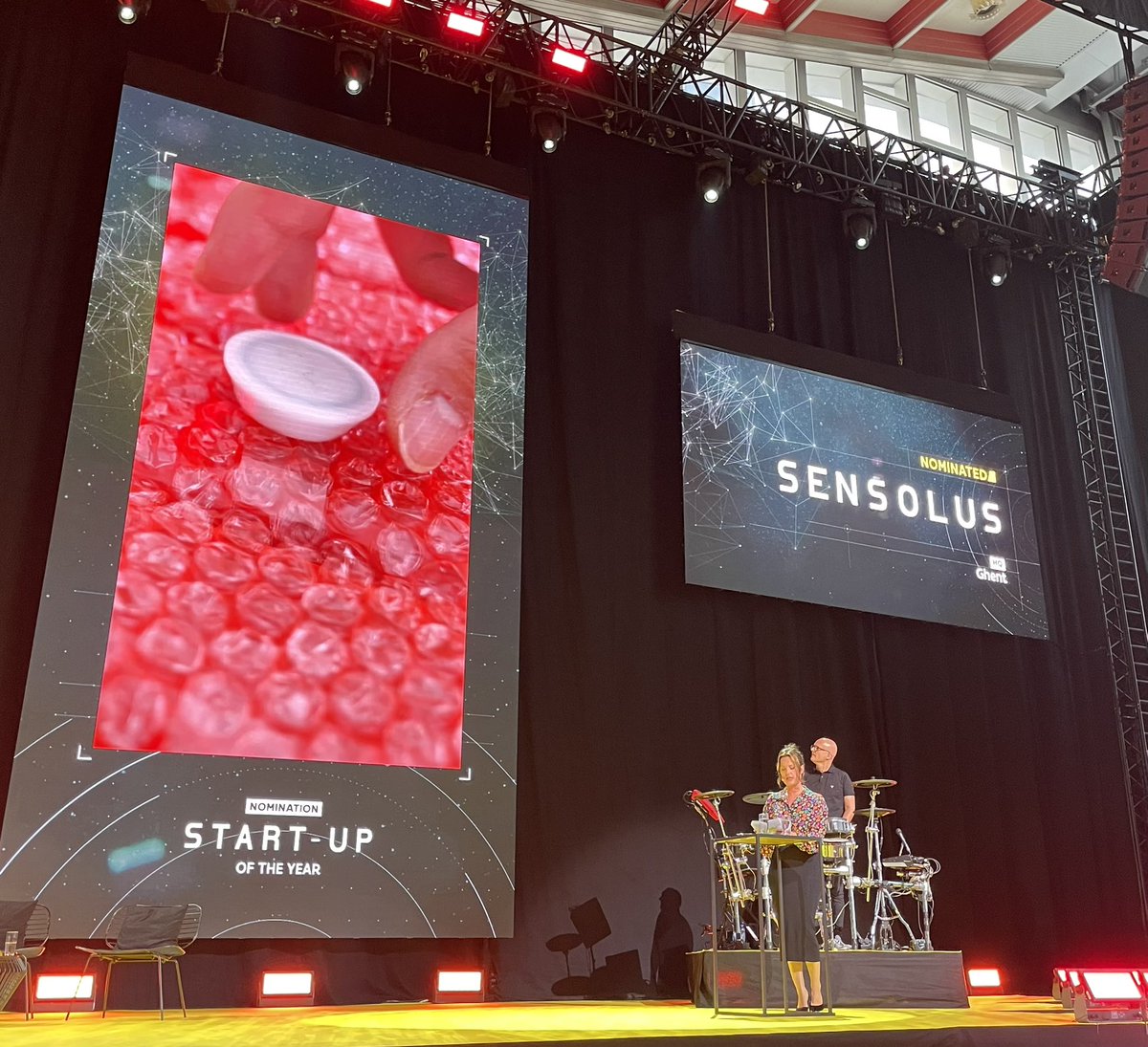 Logiville (@logiville1) on Twitter photo Proficiat aan startup genomineerde Sensolus op de International Business Award- uitreiking van FIT. Toont de logistieke creativiteit. @FlandersTrade <a href="/VILogistiek/">VlL Nieuws</a> Proficiat aan startup genomineerde Sensolus op de International Business Award- uitreiking van FIT. Toont de logistieke creativiteit. @FlandersTrade <a href="/VILogistiek/">VlL Nieuws</a>