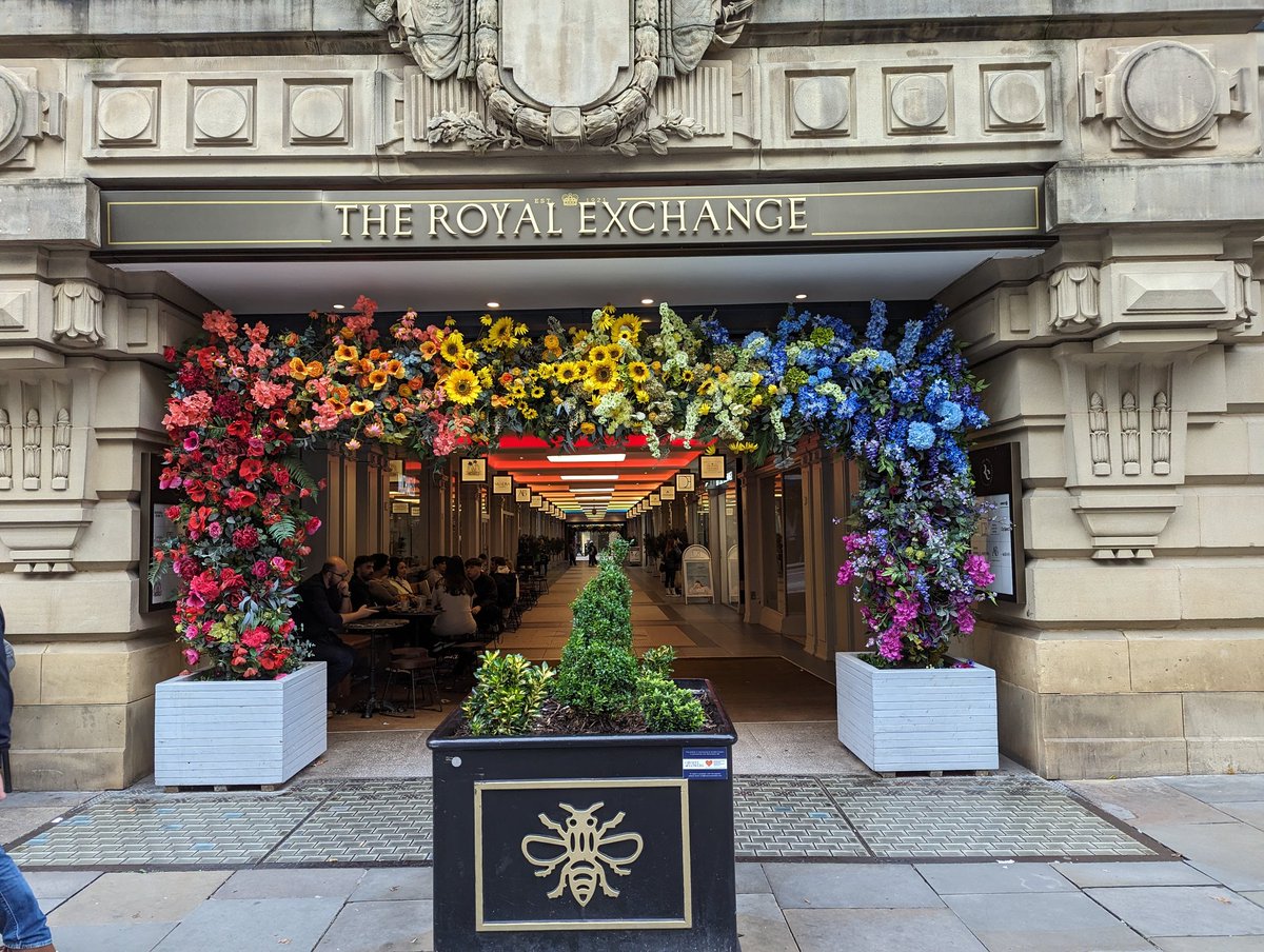 Well here I am in Manchester for the <a href="/britsoclm/">British Society of Lifestyle Medicine</a> Lifestyle Medicine Conference 2023. #bslm2023

Beautiful to see the Manchester Cathedral with the #pride🌈 flag flying high and hear the soothing even song practice of the choir and very fine cathedral organ.

#walking #reflection
