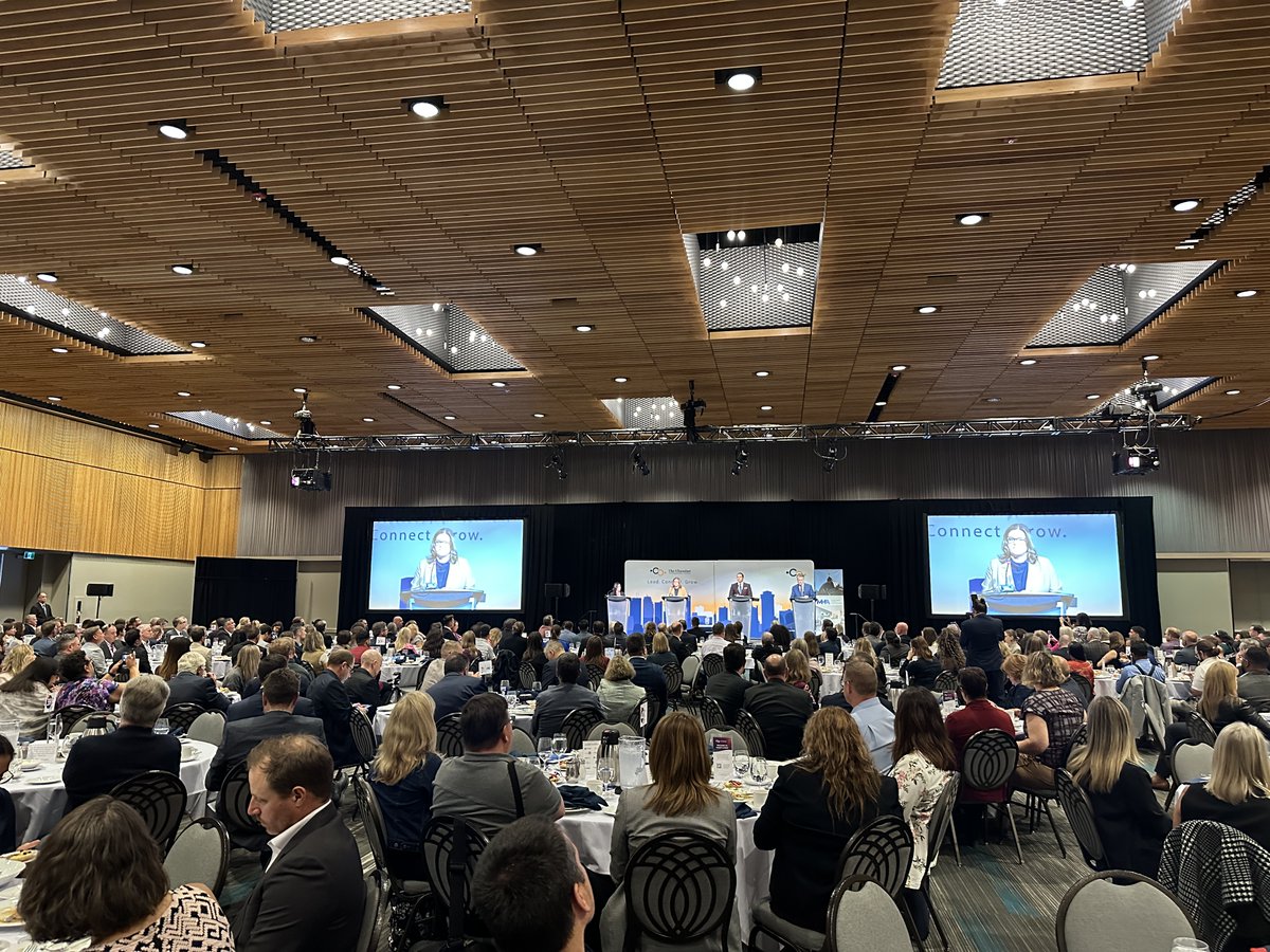 The Winnipeg Chamber of Commerce (@thewpgchamber) on Twitter photo Here we go! Let the debate begin. 🎉
Welcome to <a href="/HStefansonMB/">Heather Stefanson</a>, <a href="/WabKinew/">Wab Kinew</a> and @DougaldLamont.
Thank you to our debate moderator, <a href="/MaraleeCTV/">Maralee Caruso</a>!
#WCCDebate Here we go! Let the debate begin. 🎉
Welcome to <a href="/HStefansonMB/">Heather Stefanson</a>, <a href="/WabKinew/">Wab Kinew</a> and @DougaldLamont.
Thank you to our debate moderator, <a href="/MaraleeCTV/">Maralee Caruso</a>!
#WCCDebate