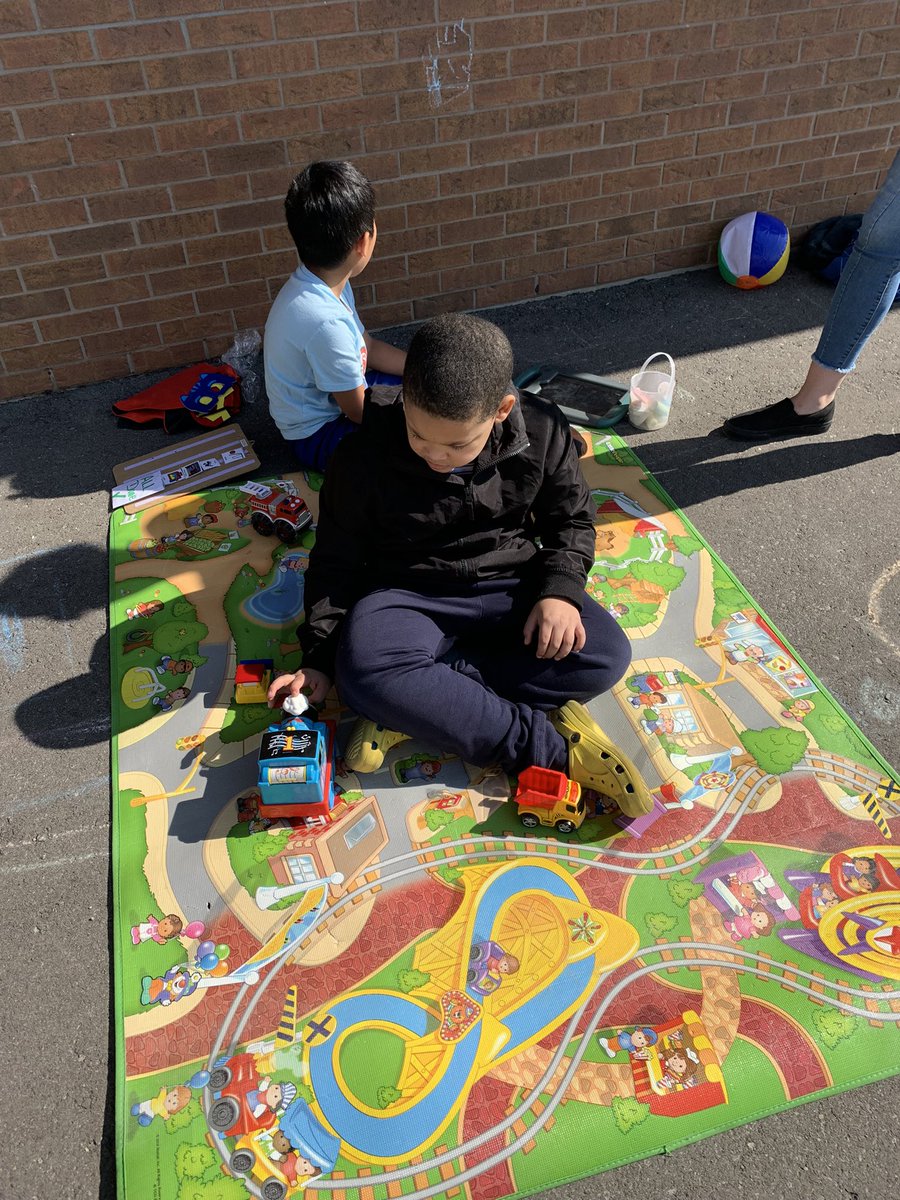 Mrs. Bossio tweet media