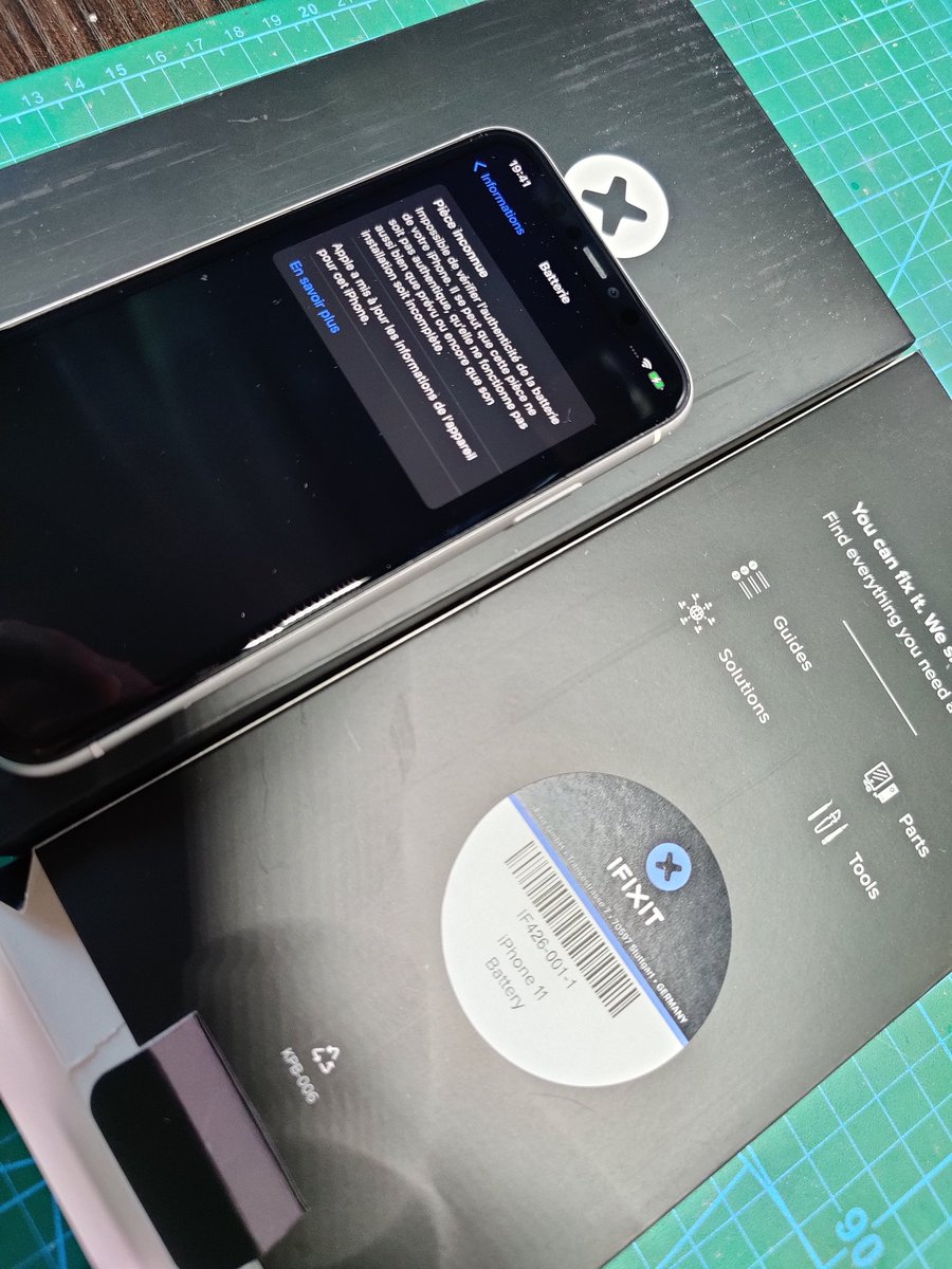 _Inforea's tweet photo. Batterie de très bonne qualité de chez @iFixit @iFixitFR et pourtant "gneu gneu pièce inconnue" franchement, va falloir faire quelque chose contre cette serialisation de mort hein Apple, c'est plus possible 🤬🤬🤬 #eWaste #Dechets #Environnement #Ecologie #GreenIT #Protopotes https://t.co/Naa6Sxv7CT