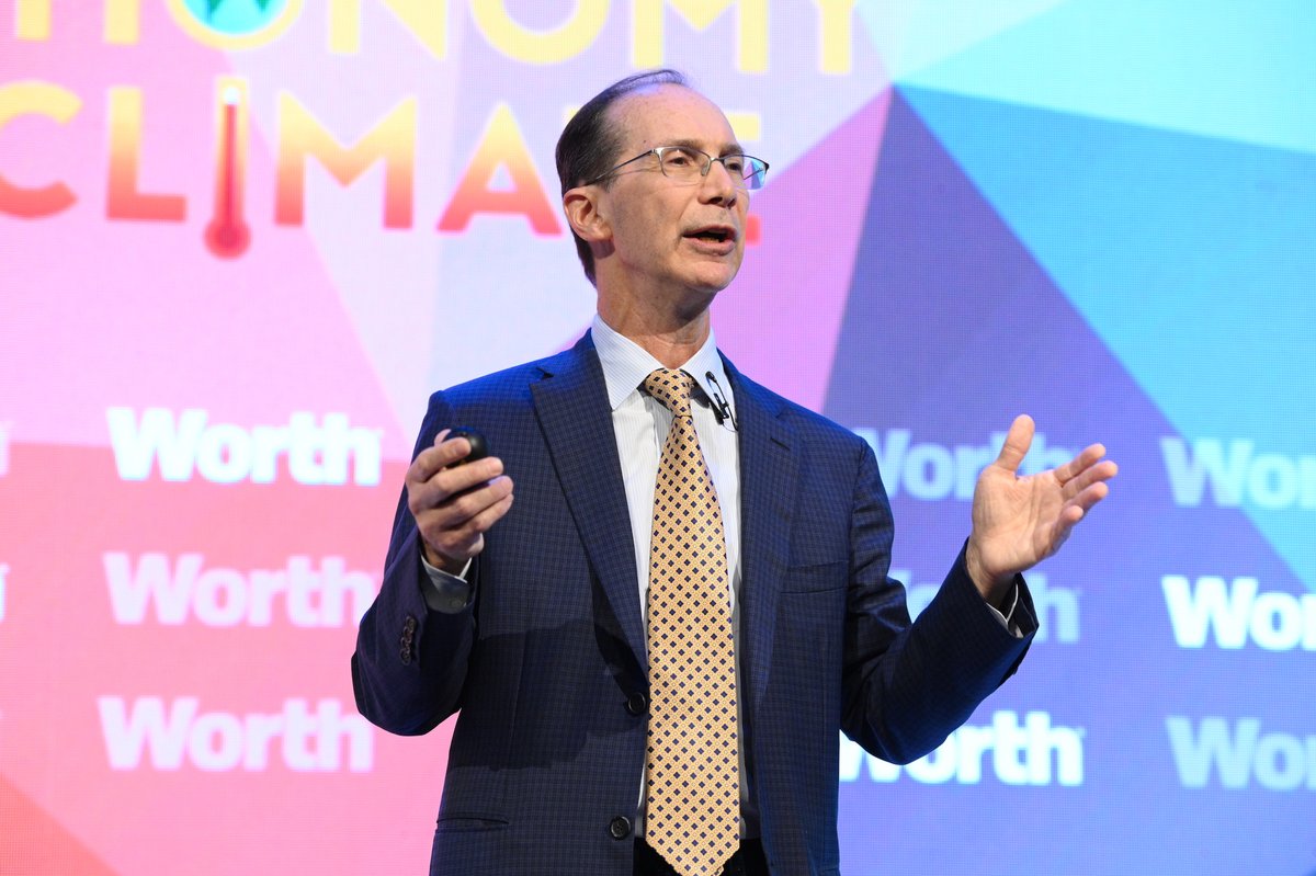 techonomy's tweet photo. Founder and CEO of @Idealab @Bill_Gross gives a dynamic presentation on "Climate Mitigation is a Trillion Dollar Opportunity" at #TechonomyClimate https://t.co/JQtctnhD5k