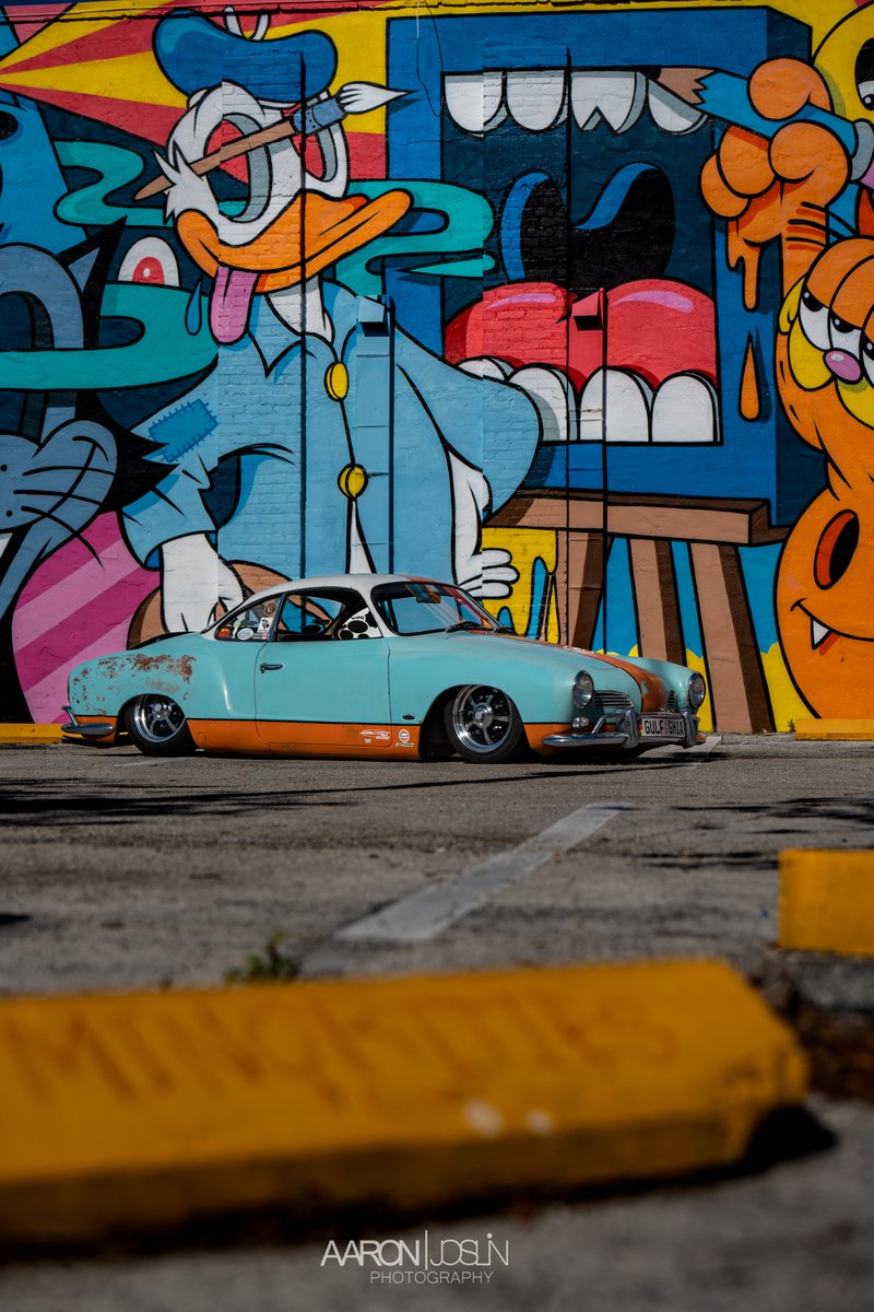 CarsWithAaron's tweet photo. My '63 #volkswagen #karmannghia - #gulfghia and my buddies Ghia! 
.
DownTown St Petersburg - Florida

#aircooledvw https://t.co/c5aQFVLL04