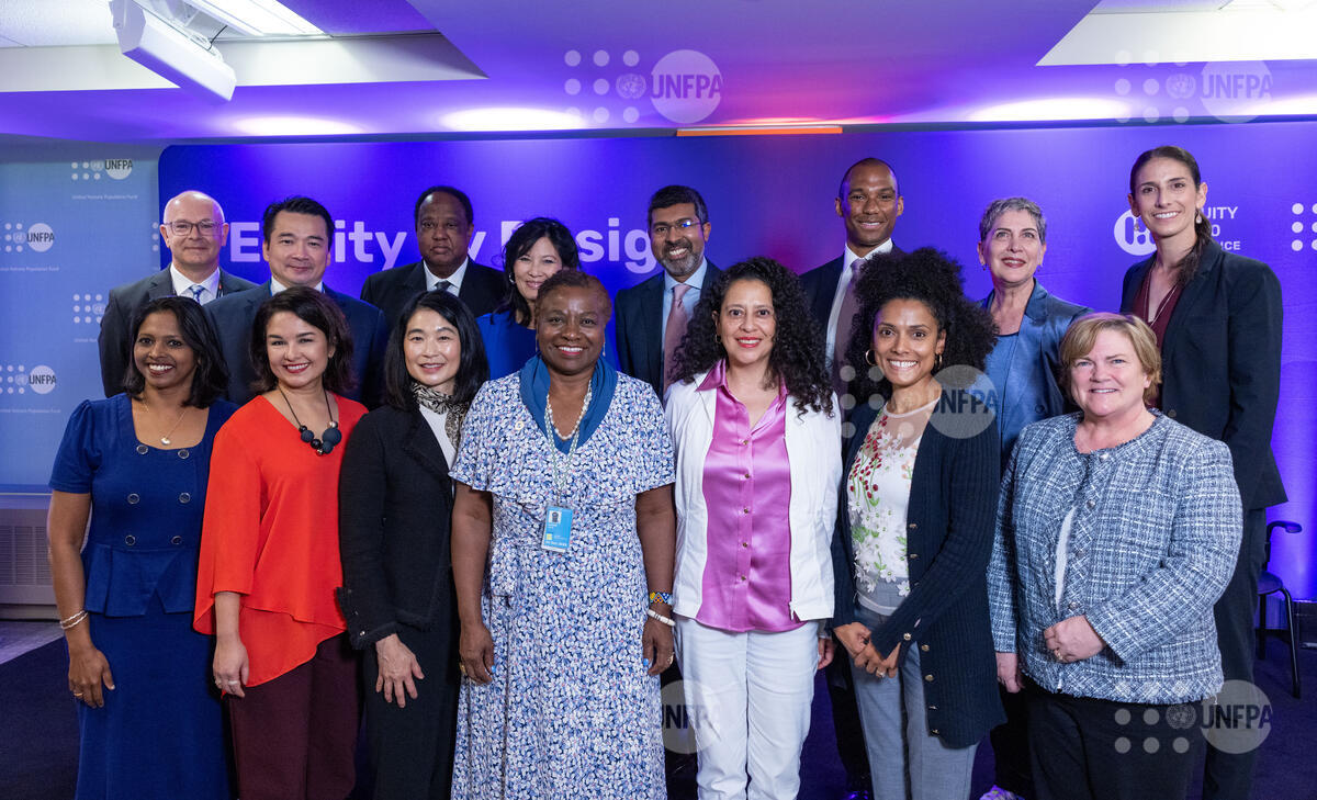 unfpachief's tweet photo. The world is not designed for women, but we can redesign it.

Together, let’s disrupt the status quo and foster gender-transformative science and technology.

#Equity2030 https://t.co/LITrBbaCMH