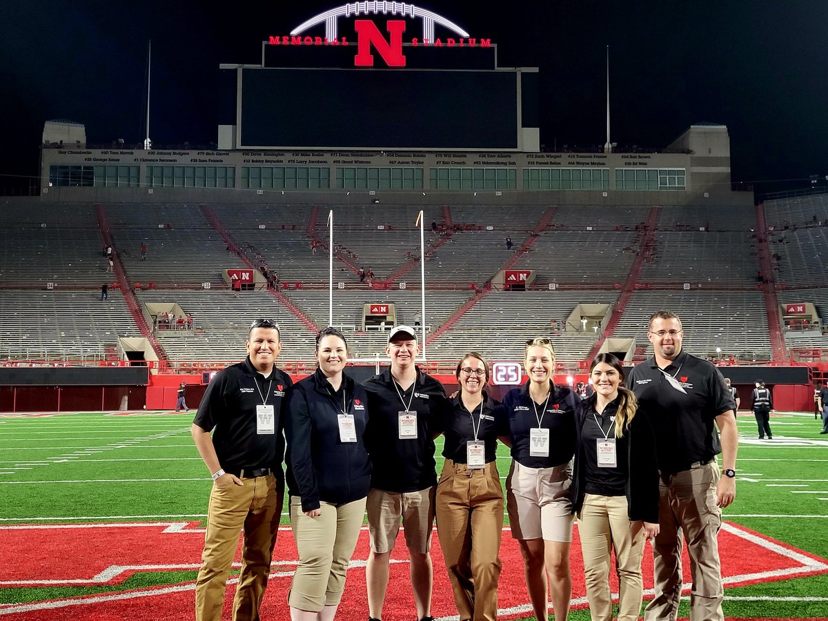 It's finally football season again!! UNMC EMS fellow Dr. Reiche and the rest of the UNMC team enjoyed a husker win last weekend while providing care to fans memorial at the first aid stations in Memorial Stadium. GBR! @docERems @HuskersEMSDoc @HuskerFootball