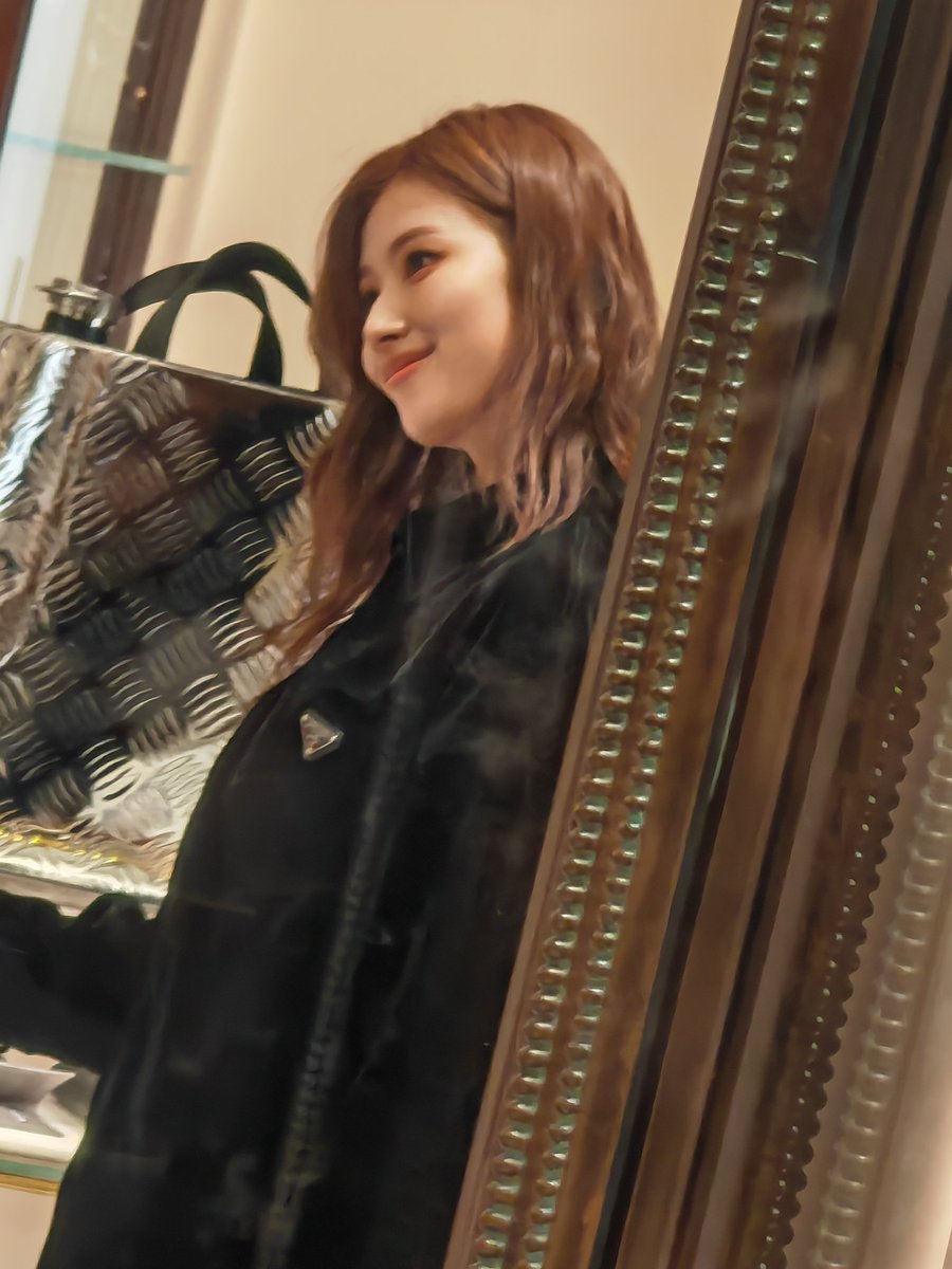 sana pics (@sanapics) on Twitter photo 