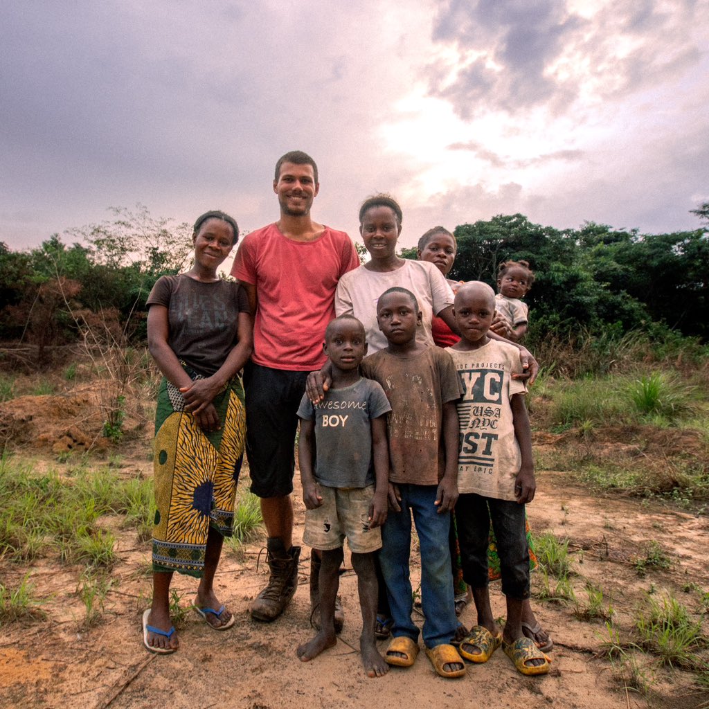 hardestgeezer's tweet photo. #ProjectAfrica Day 152: 60km

Hosted by a beautiful local family last night. Welcomed us in & cooked us an amazing dinner. Had a roar off with a 3 year old. She won. Maximum ferociousness. The people here in republic of Congo have been amazing🇨🇬

Another hard day grafting on road with temps hitting 36 degrees. Just had a bucket bath and met the entire cast of bugs life + all their mates. Bug game out here is the strongest I’ve ever seen. Lots of em. Everywhere. Big boys n all. Wouldn’t mind so much if they weren’t trying to eat me all the time. Bit rude if I’m honest.

Met some more locals tonight who came and prepared a local dish called fufu for us. Refused our money just spreading good vibes. Love to see it.

Back on road stomping first thing. Hope you all had a good day troops🫡