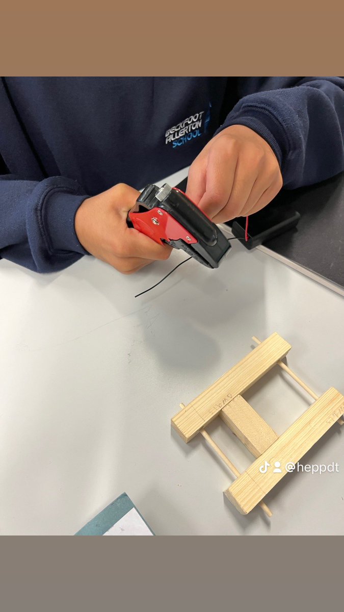 heppdt's tweet image. Just a bit of wire stripping in Y6 @BFootAllerton this morning. The next step to making our motorised buggy. #electricalcircuit #workshops