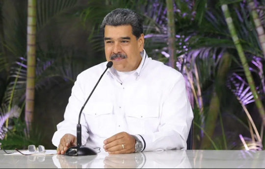 El Jefe de Estado, Nicolás Maduro, ha señalado que se debe ir a un mundo sin imperios hegemónicos, donde nadie pretenda ser policía y juez, sino todo lo contrario, que haya igualdad, respeto y que no importe lo grande o pequeño que sea el país. #20Sep acortar.link/sdsPM8