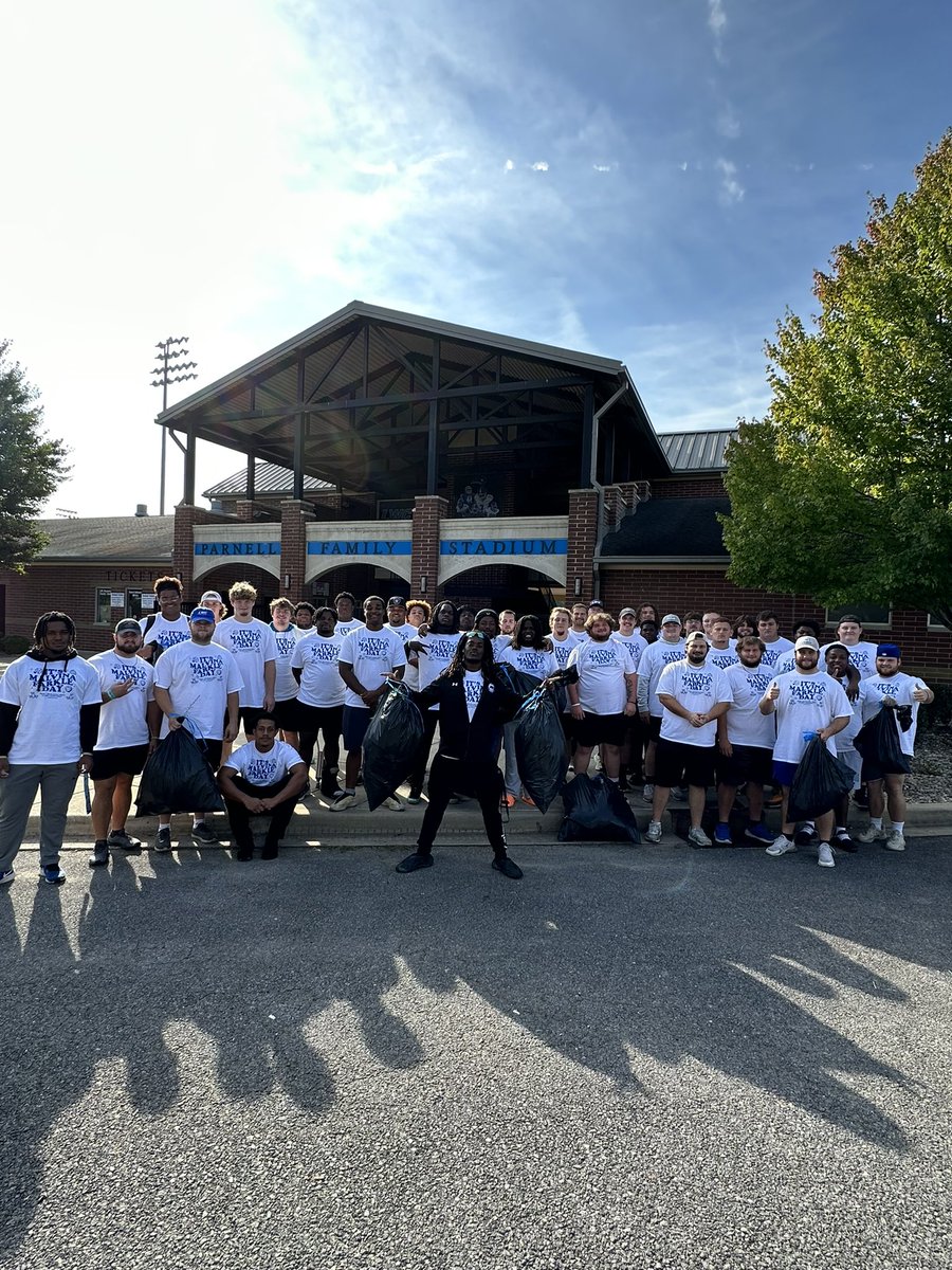 An LWC Tradition…Malvina Farkle Day!!! Special thanks to our friends at First & Farmers National Bank for the snacks and refreshments after our work was complete! #1and0