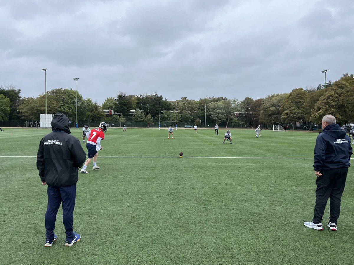 Day 1 of RNAF training camp is in the books! Ready to step it up tomorrow for day 2! ⚓️🏈💪🏻

#GoNavy #BeatRAF #RoyalNavy #RoyalMarines #AmericanFootball #BAFA #Britball