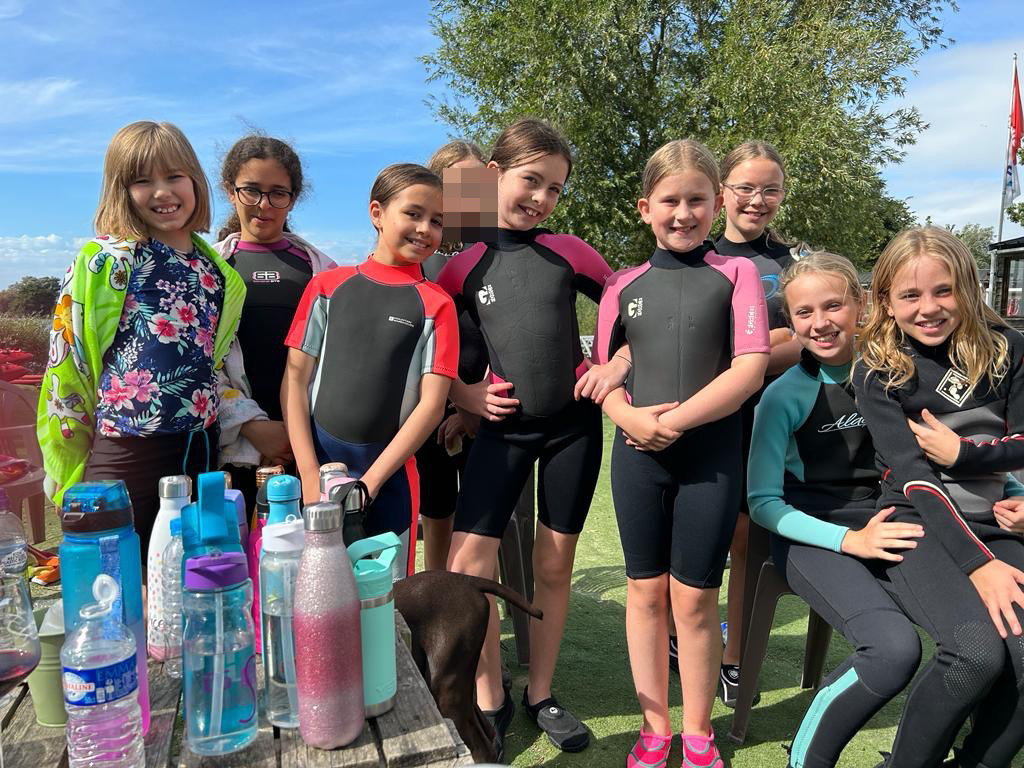 HambrookSchool's tweet photo. Well what a couple of days #hambrook6 have had on their camp! Markets, survival skills, den building, baguettes, kayaking, orienteering, archery, inflatable obstacle courses and more! We are having such a lovely time here. More pics to follow! https://t.co/b9k4M20t0Q