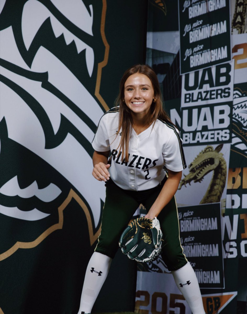 LaneyBridges25's tweet photo. Blessed to receive my first Division 1 offer from @UAB_SB!
@AJDaugherty1 
@SallieB34 
@HansonMolls2 https://t.co/kCbCsxu0og