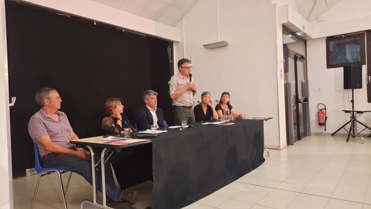 Réunion @senatoriale2023 en Isère pour le rassemblement de la gauche. Objectif : 3 parlementaires de gauche au Sénat dimanche.