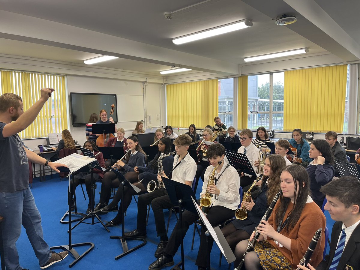 Jazz band sounding epic!! #musicisaculture <a href="/DidcotGirls/">Didcot Girls' School</a> <a href="/DidcotSixthForm/">Didcot Sixth Form</a>
