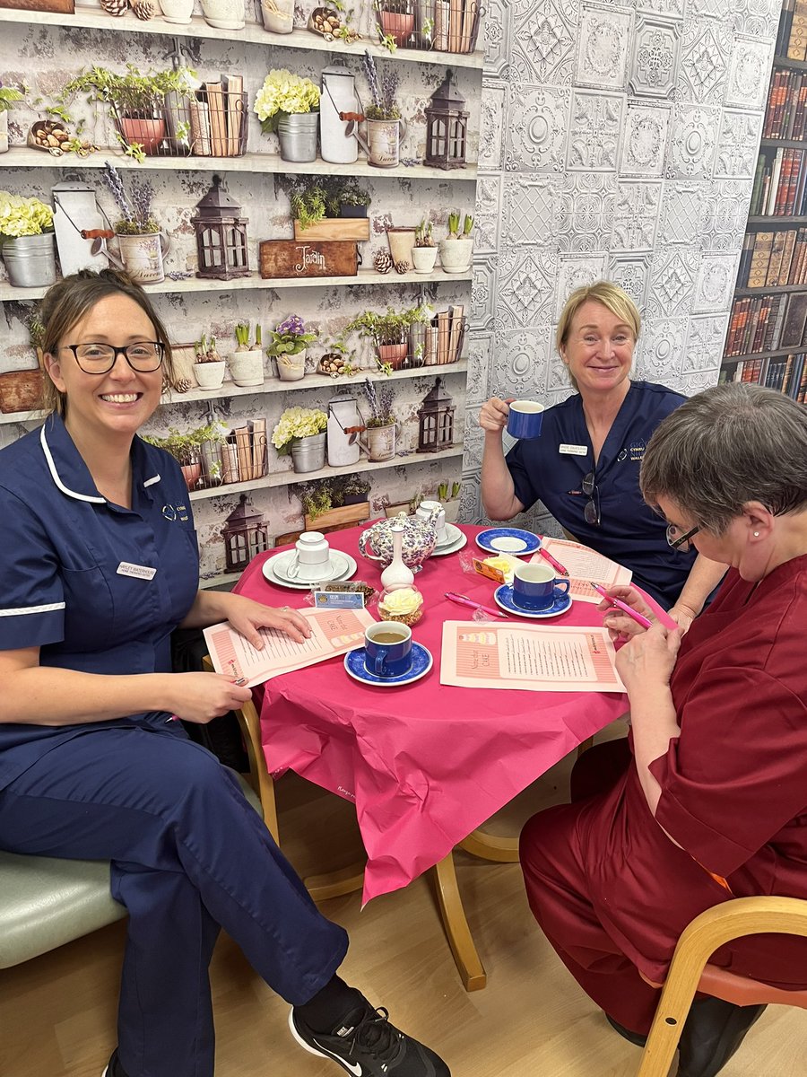 GemsLbruce's tweet photo. Cunliffe ward at Wrexham Maelor hospital coffee morning #raisingawarenessoforgandonation 
@NHSOrganDonor @OrgDonationCYM @MaelorMedicine @erinhumphreys13 
@BetsiCadwaladr https://t.co/Z4IiTRPoph