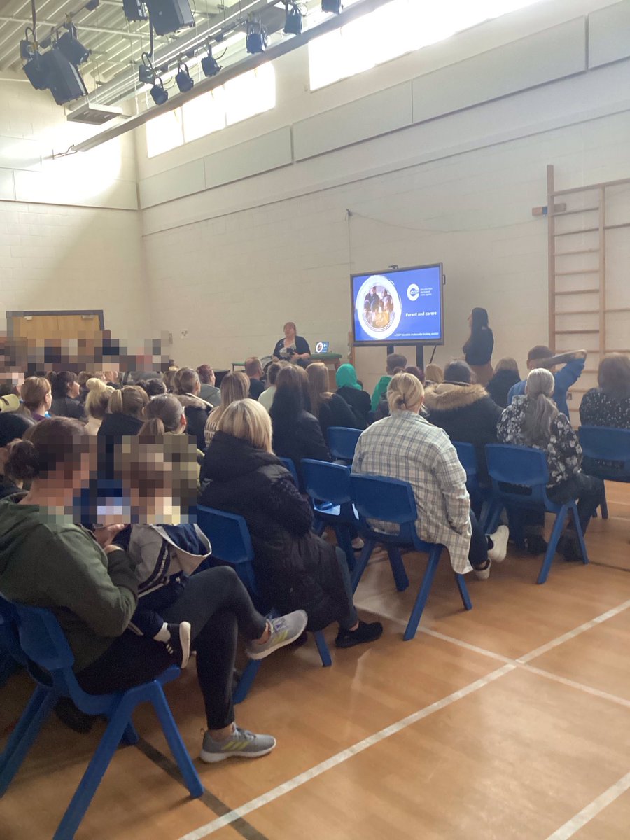 Warddykes (@warddykes) on Twitter photo Thank you to Julie and Rachel our dloβs from <a href="/SchoolAngus/">Angus Virtual School</a> for coming along to present @CEOPUK to the parents and carers in school for βmeet the teacherβ. It was very informative. Thank you to Julie and Rachel our dloβs from <a href="/SchoolAngus/">Angus Virtual School</a> for coming along to present @CEOPUK to the parents and carers in school for βmeet the teacherβ. It was very informative.