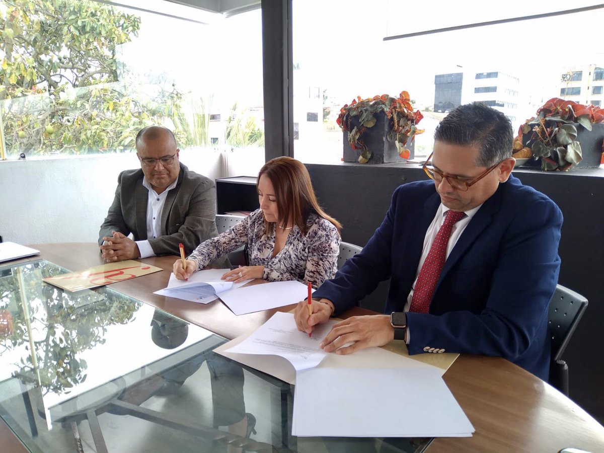 AF Cuenca Ecuador tweet media