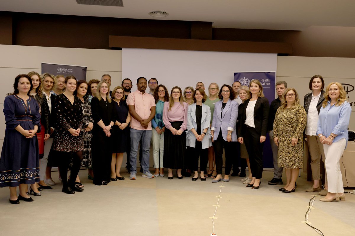AssefaAbebayehu's tweet photo. Strengthening respiratory pathogen pandemic preparedness in KOS* (UNSCR1244(99). 33 public health officials and government emergency management representatives came together at the first multisectoral workshop organized by WHO, with financial support from EU. Proud to be #WHOEURO https://t.co/zXrr6ieVUB