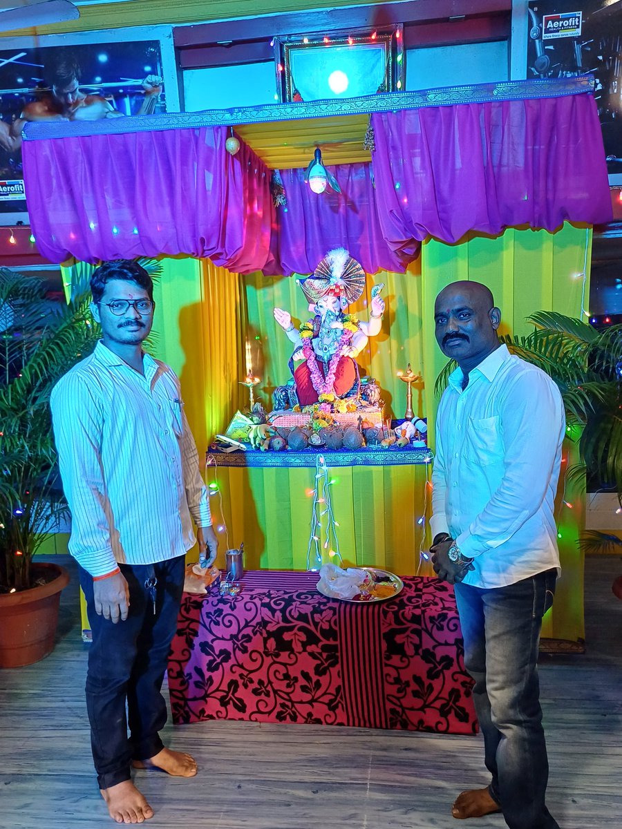 DevendraGosavi9's tweet photo. आज एरोफिट जिममध्ये गणपती बाप्पाचा आशिर्वाद घेतला. #Mnss
@RajThackeray
@BalaNandgaonka
@rishisherekar @Shirishmns
@Sanketkulkarni #महाराष्ट्र_नवनिर्माण_शारीरिक_सेना
#विशालदादापरदेशी
(प्रशासक व सरचिटणीस म. न. शा. से)
@mnsadhikrut @mnsreport9 @Mnss https://t.co/sPoV8CrcSH
