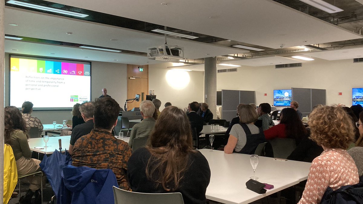 Christopher Jones (@crjonespsych) on Twitter photo Great to be back <a href="/UniOfSurrey/">University of Surrey</a> celebrating the <a href="/EPRG_Surrey/">Environmental Psychology Research Group</a> celebration of the 50th anniversary of the MSc in Environmental Psychology. Great to be part of the extended family! <a href="/BGatersleben/">Birgitta Gatersleben</a> <a href="/el_ratcliffe/">Ellie Ratcliffe</a> <a href="/MelissaMarselle/">Dr Melissa Marselle</a> @ThinkSnowflakes @daviduzzell Great to be back <a href="/UniOfSurrey/">University of Surrey</a> celebrating the <a href="/EPRG_Surrey/">Environmental Psychology Research Group</a> celebration of the 50th anniversary of the MSc in Environmental Psychology. Great to be part of the extended family! <a href="/BGatersleben/">Birgitta Gatersleben</a> <a href="/el_ratcliffe/">Ellie Ratcliffe</a> <a href="/MelissaMarselle/">Dr Melissa Marselle</a> @ThinkSnowflakes @daviduzzell