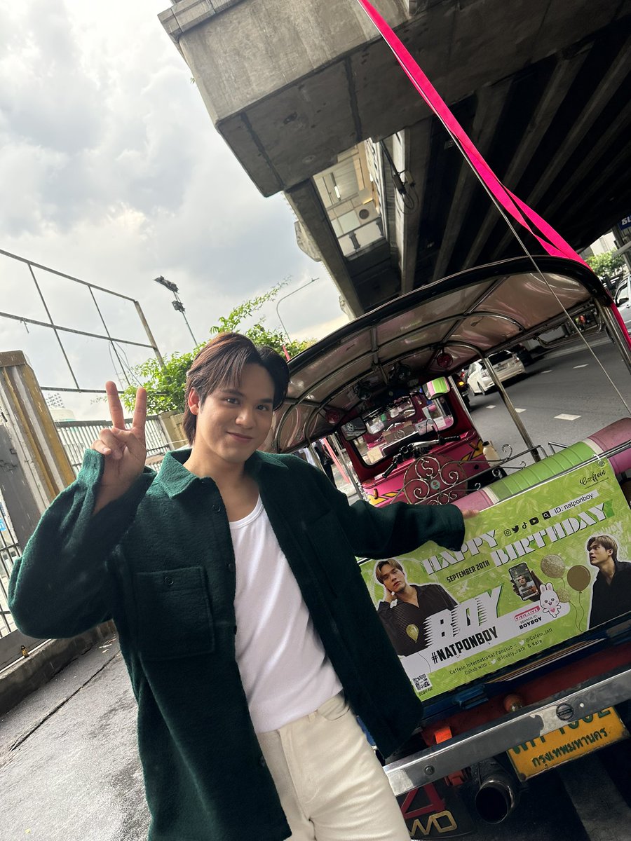 natponboy's tweet photo. ไม่รู้จะเริ่มยังไงดีเลยอ่ะ วันนี้ขอบคุณมากทั้งจัดงานให้ ทั้งคนที่มาหากันเลย คนที่ไม่ได้มาหาก็ด้วยนะ 😂 จริงๆทั้ง 2 วันเลยนะ ทุกอย่างมันมีความหมายกับบอยมากจริงๆ อยู่กับบอยไปนานๆ รอดูทุกวันของบอย รออยู่ในใันที่บอยประสบความสำเร็จนะครับ รักทุกคนมากๆนะครับ ❤️ #natponboy #คาเฟอีนของบอย https://t.co/FOiT38b7rs