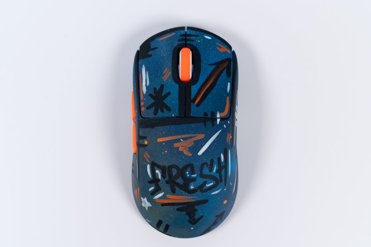 NachoCustomz's tweet photo. Custom Gpro Superlight 2 for @FreshReviewsYT