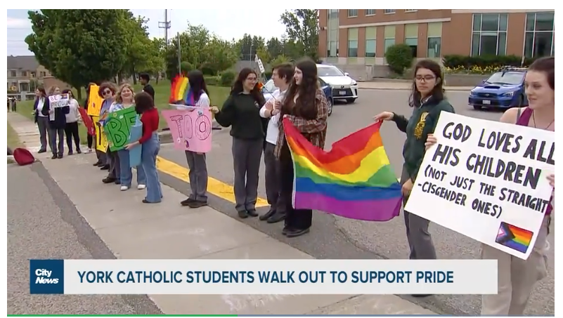 RGBAtlantica's tweet photo. @JustinTrudeau I changed my taxes to go to public schools.
#NotCatholic haters. #YorkCatholicSchools
#NoSpaceForHate in Canada. #LGBTQ #TransRights https://t.co/4r7pOex8d9