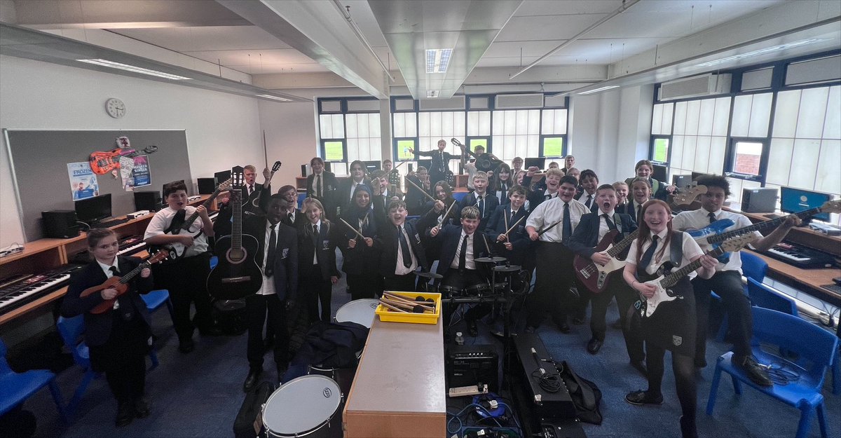 PATCarletonHigh's tweet image. Let’s make some noise for Carleton Rocks! Such a great session with our school band tonight in co curricular. #theywillrockyou