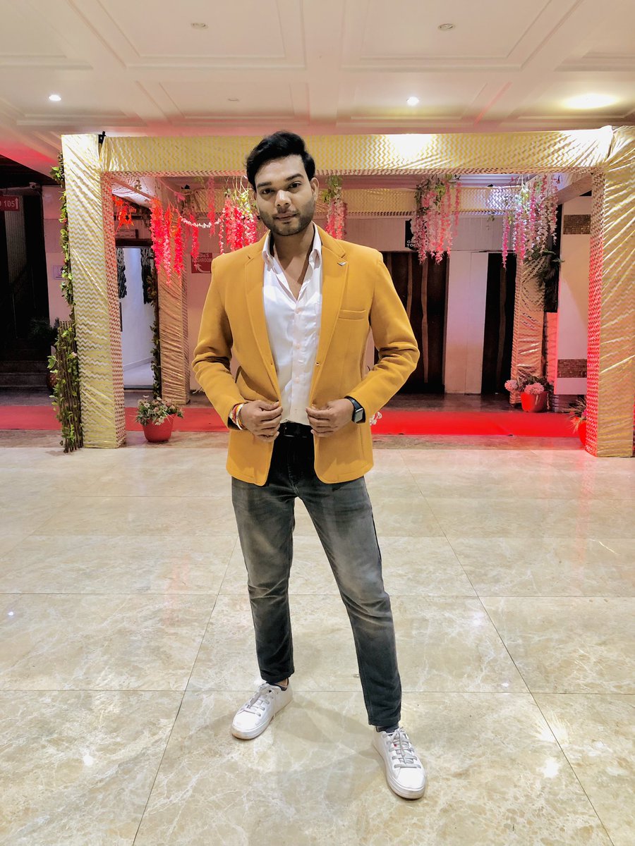 vivek_028's tweet photo. Mr,miss&amp;mrs idol of chhattisgarh 2023 #ChhattisgarhNews #chhattisgarhartist #actorinchhattisgarh #artistsupport #chhollywoodactor #DayTrading #hamarchhattisgarh #hamarbilaspur https://t.co/PyzKEmz8yt