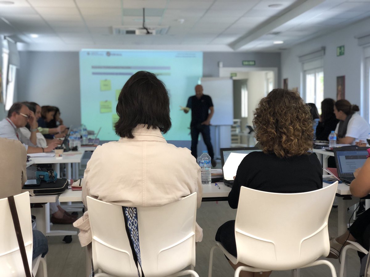 Fundación Educativa Sofía Barat tweet media