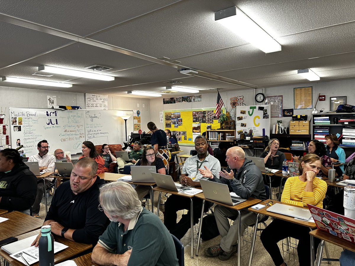 LaTrayl Adams (@latraylnichole) on Twitter photo SEL Openers allow for the integration of social emotional learning everywhere-even for adults! This integration of SEL into staff meeting time also fosters an environment of trust & support. <a href="/HayekLindsey/">Lindsey Hayek</a> leads West Forsyth HS in an opener to prepare for training! @wayfinder_edu SEL Openers allow for the integration of social emotional learning everywhere-even for adults! This integration of SEL into staff meeting time also fosters an environment of trust & support. <a href="/HayekLindsey/">Lindsey Hayek</a> leads West Forsyth HS in an opener to prepare for training! @wayfinder_edu