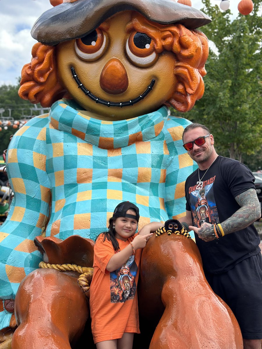 Eversole_23's tweet image. Orange attacks!