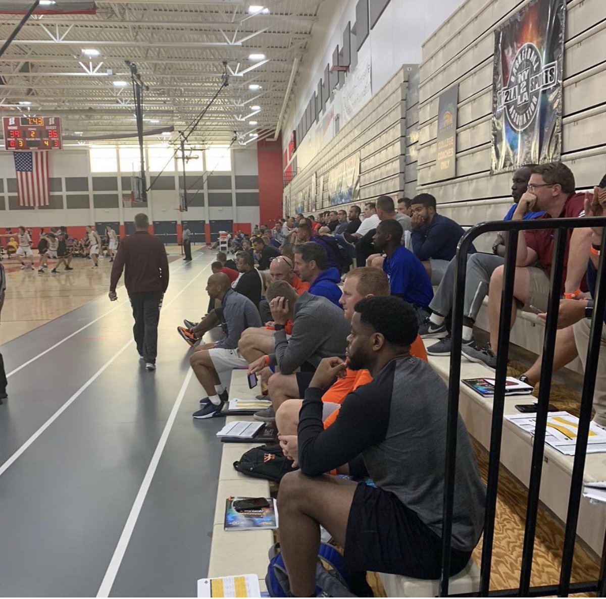 Interested in joining the 2024 NY2LA Basketball Association Travel Circuit next spring &amp; summer let us know…
👀👇🏼👇🏾
form.jotform.com/232625500661146