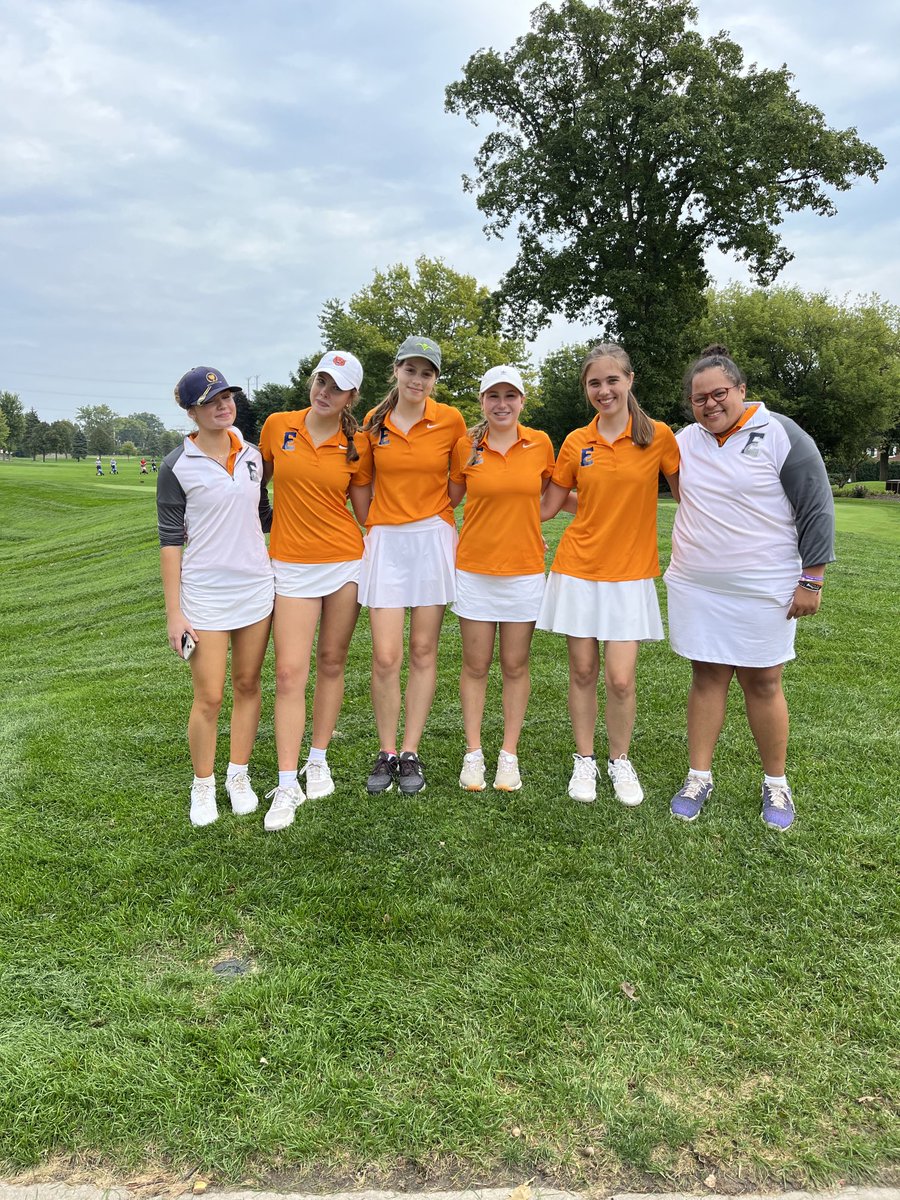 KarilynJoyce's tweet photo. Conference golf match today Evanston shot a 418 team total. Mari Frigo shot a 88 . Way to GO KITS!🍀⛳️ https://t.co/dFZvLhgfQS