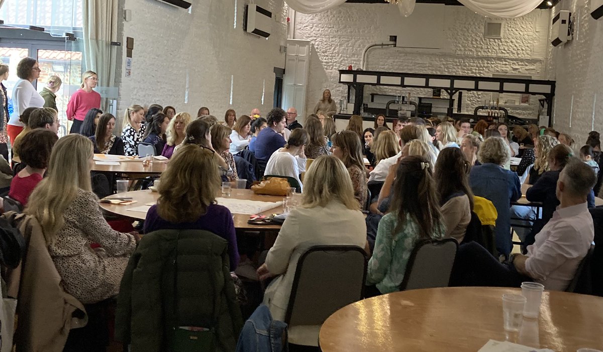 DietitiansUHSx's tweet image. So much knowledge, expertise and energy in one room! 
UHSussex Dietitians on our first ever away day- a fantastic opportunity for networking, sharing good practice, identifying priorities for clinical work and objective setting 🙌