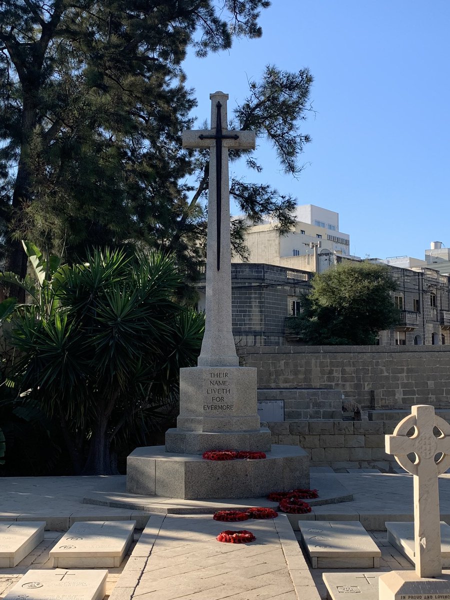 DanielJPhelan_'s tweet photo. Sapper Ernest Blunt, Royal Engineers 11th Signal Company, died of enteric fever in Malta, in 1915. 

Originally from Royston, Cambridgeshire, he died six months after his enlistment into the field telephone section. In civilian life he’d been an overseer at the Post Office. https://t.co/XISJImluJw