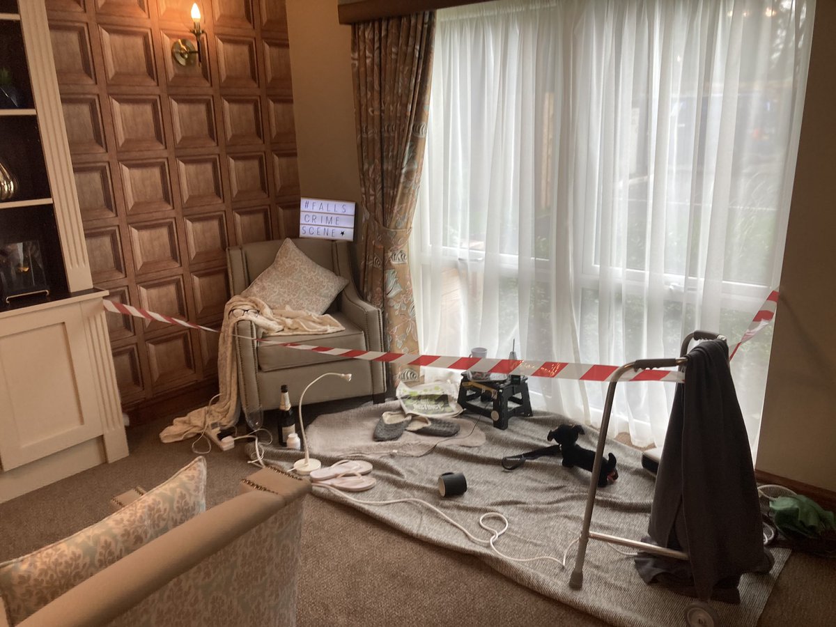 Thank you to the team at <a href="/careuk/">Care UK</a>’s Llys Herbert home for hosting this afternoon’s fall awareness session, with <a href="/CV_UHB/">Cardiff and Vale University Health Board</a> &amp; Care and Repair #FallsAwarenessWeek <a href="/CV_UHBSafety/">Cardiff and Vale UHB Patient Safety and Quality</a>