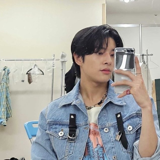 #NewProfilePic sana mapansin ni crush <a href="/alpha_danes/">Ade</a>