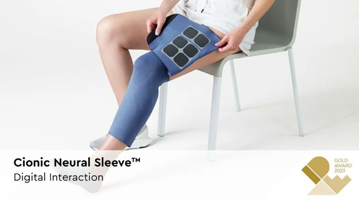 DesignApplause tweet media