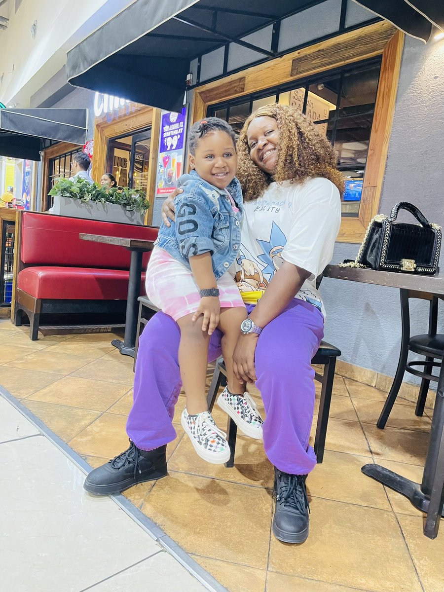 GoldenWinnie2's tweet photo. My princess 👸 my moon 🌙 light 💡 may God Almighty continue to guide and protect you as you grow stronger in God wisdom AMEN https://t.co/DCQ8tORdu3