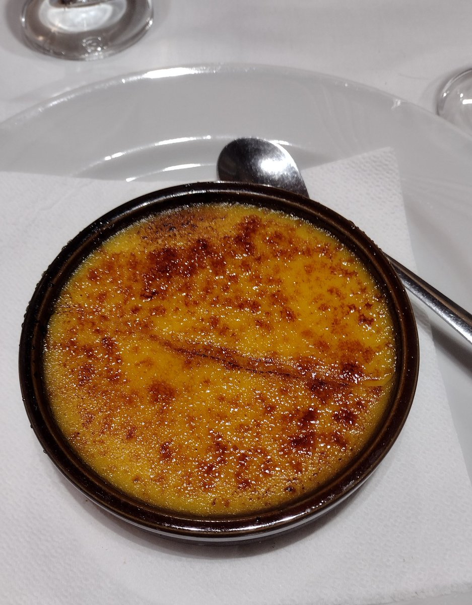 alexandrejago's tweet photo. Crema catalana........ se fosse in combo con #gozzi e #granchi .......... https://t.co/3f357ZBqH0