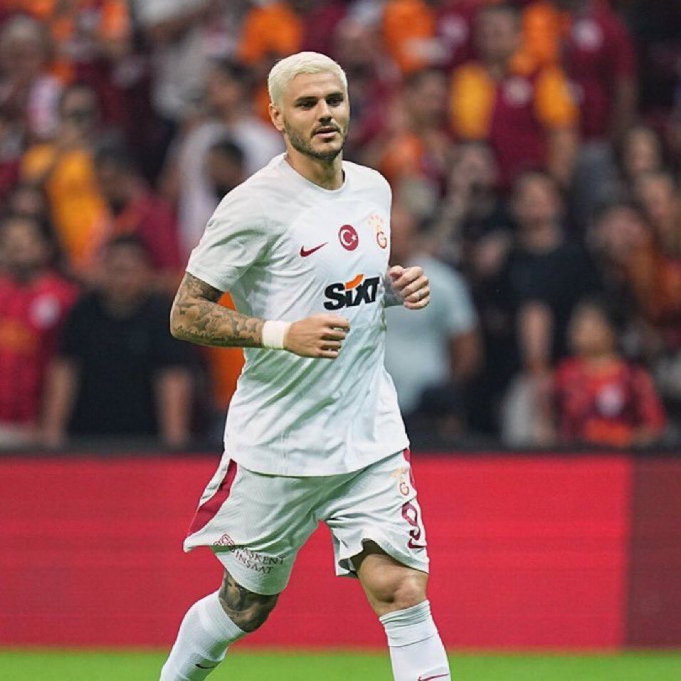 Seradonin's tweet photo. Canın sağ olsun icardi. Senin de kötü oynama kredin var. Bu maç da ona sayalım. Sana daha çok ihtiyacımız olacak kral.

#GSvKOP https://t.co/CJNTeX3imI