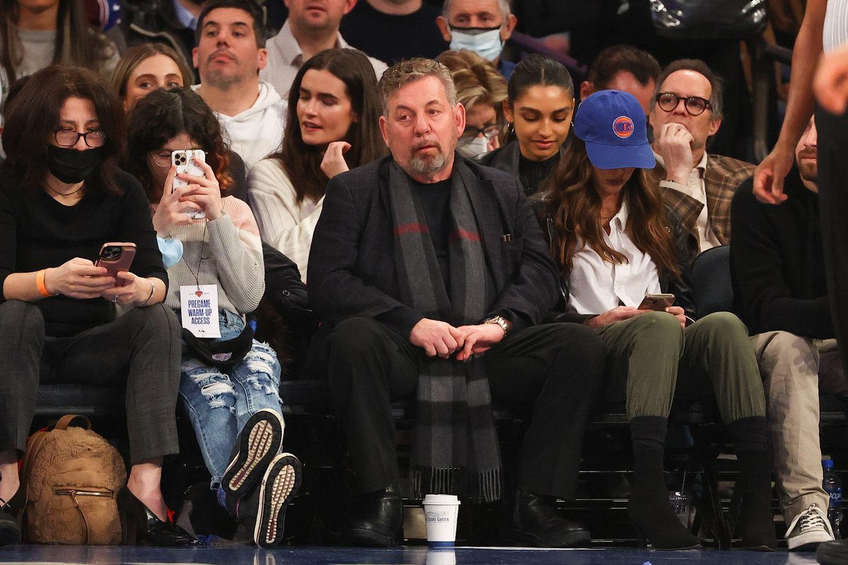 James Dolan considered buying a baseball or soccer team but deceded against it; the Knicks &amp; Rangers are "near &amp; dear to my heart [but] I don't really like owning teams” as the economics are “kind of sleepy” nytimes.com/2023/09/20/nyr…