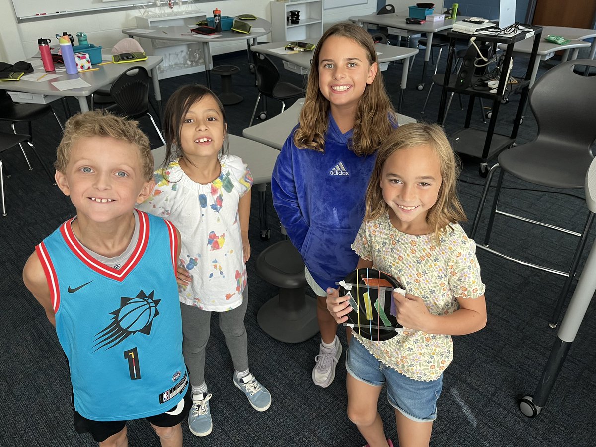 IHElementary's tweet photo. This week with our NKU STEM2U partners we explored the properties of sound waves and then designed, built, and played our string instruments! #IHPromise #IHES_STEM https://t.co/RuuqJbwB1L