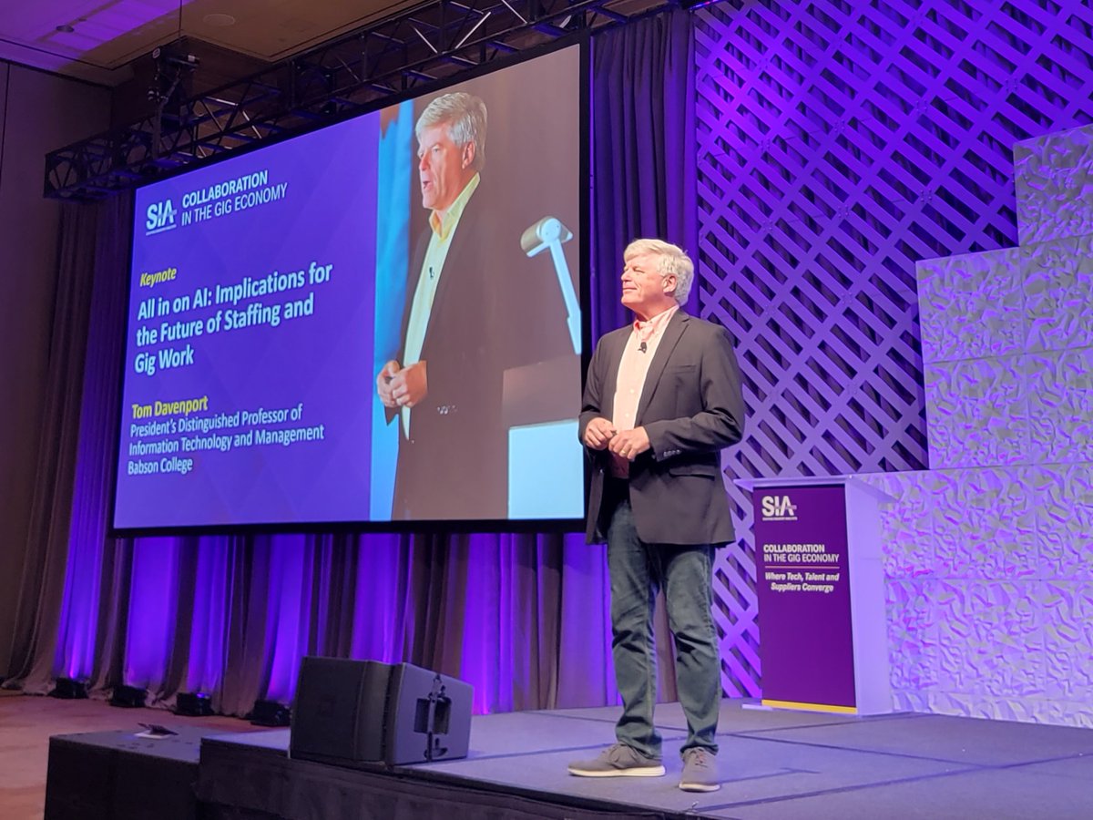 #AI does automate some of the tasks that we do. But the great majority of people do multiple tasks. And there are not many AI systems that can take on all of those tasks ... Augmentation is more likely and a better strategy than automatization. - Tom Davenport at #SIAGigE